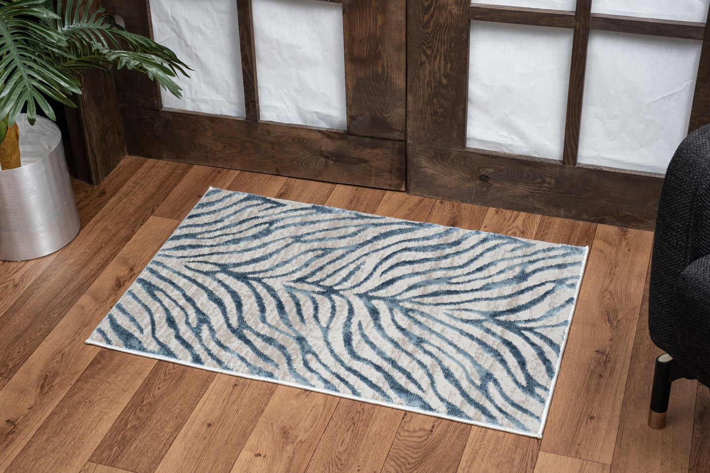 Elegance Blue 5 ft. 3 in. x 7 ft. 3 in. Area Rug