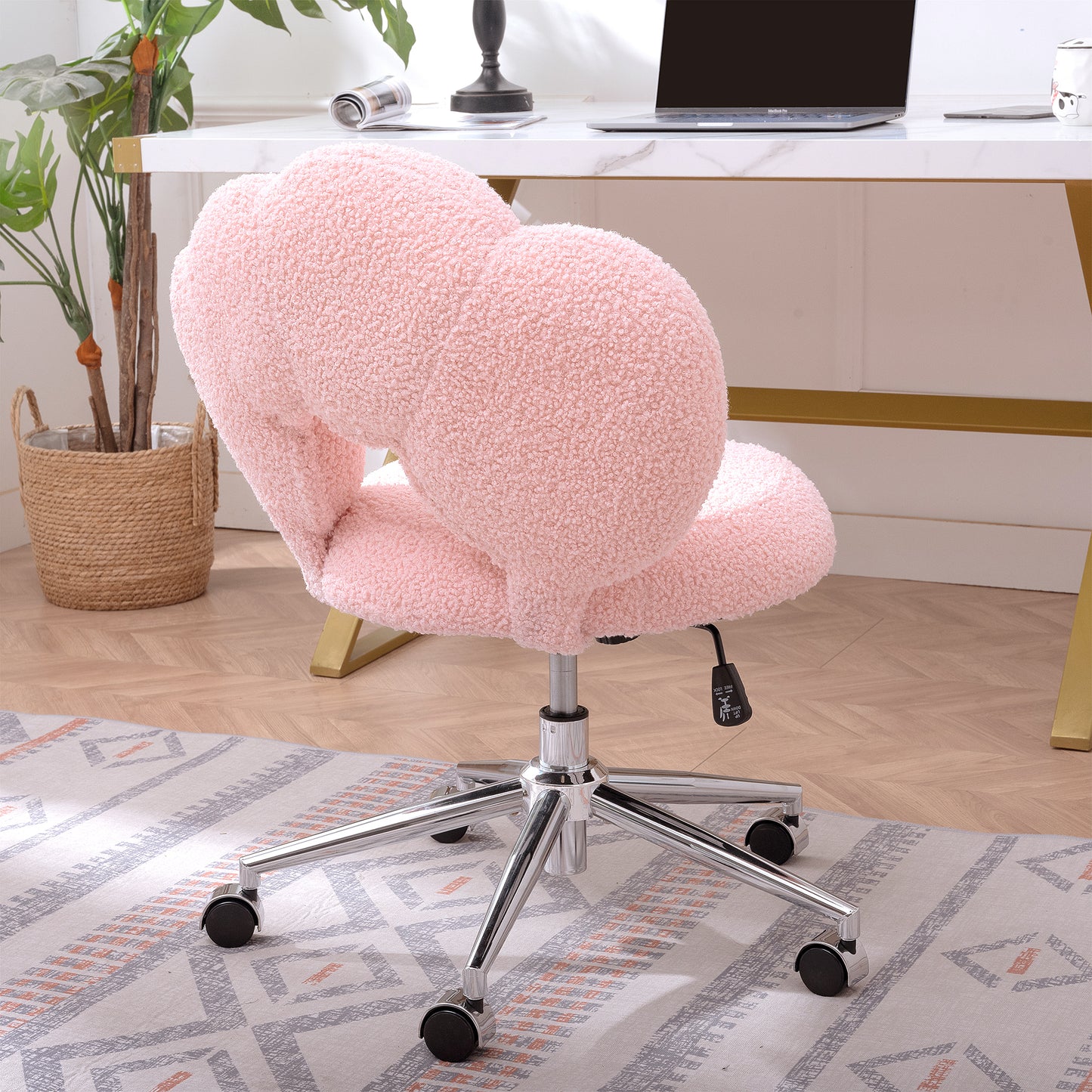 360°Swivel Height Adjustable,Swivel Chair,Teddy fabric,home office chair