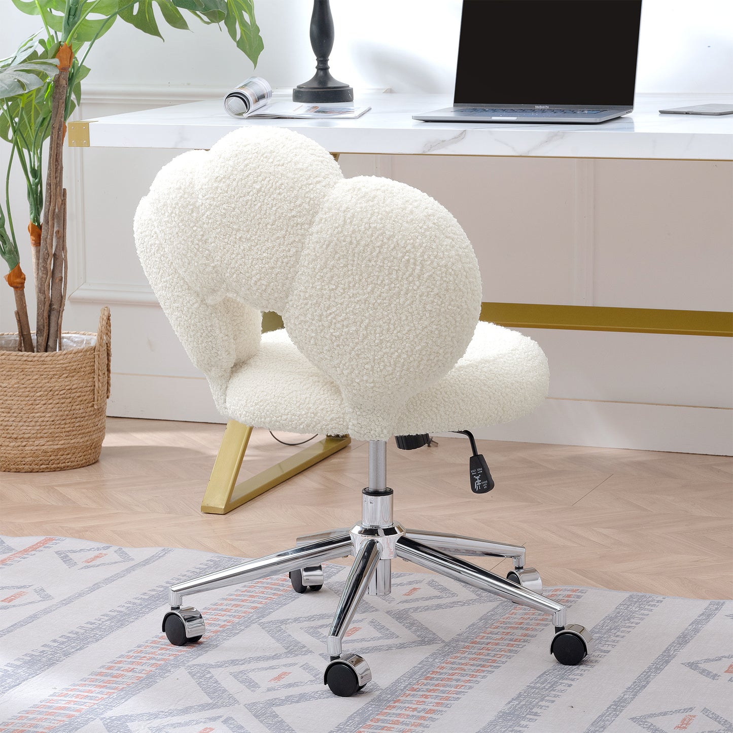 360°Swivel Height Adjustable,Swivel Chair,Teddy fabric,home office chair