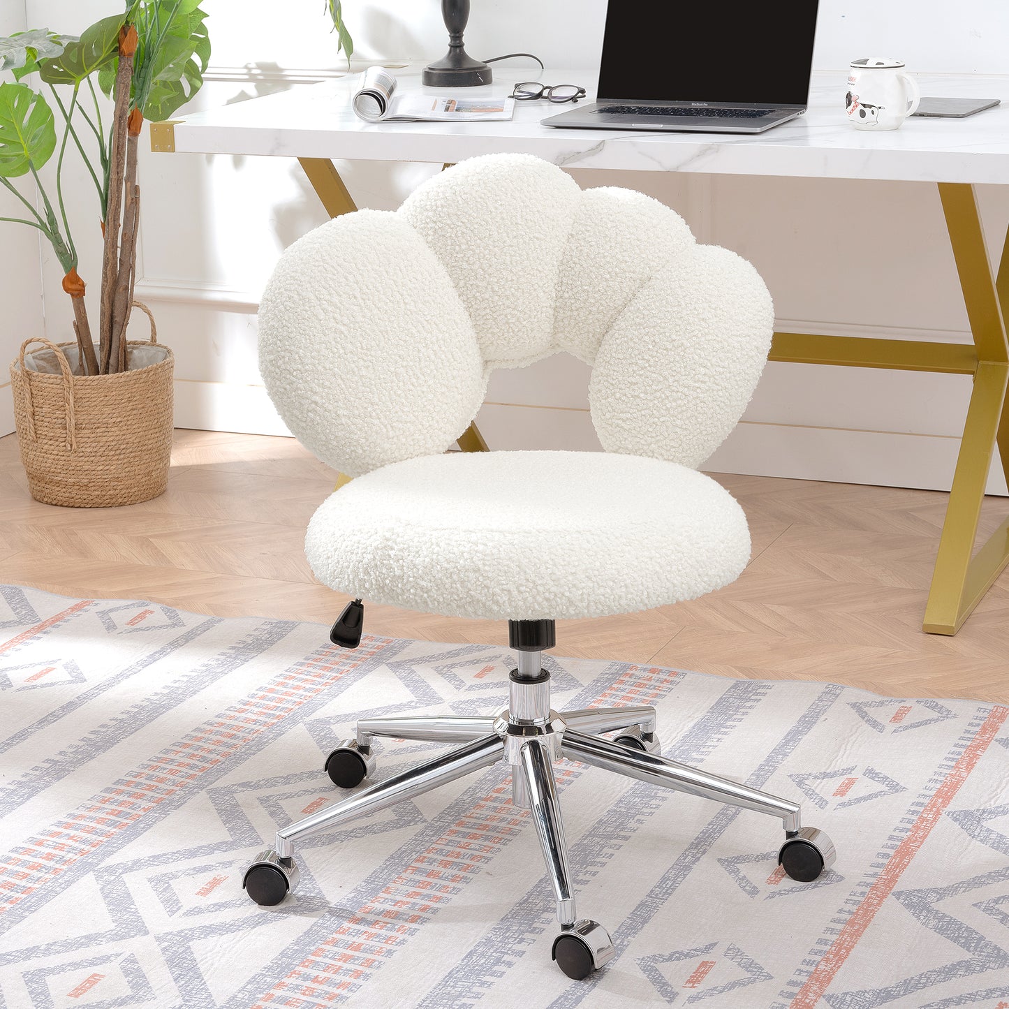 360°Swivel Height Adjustable,Swivel Chair,Teddy fabric,home office chair