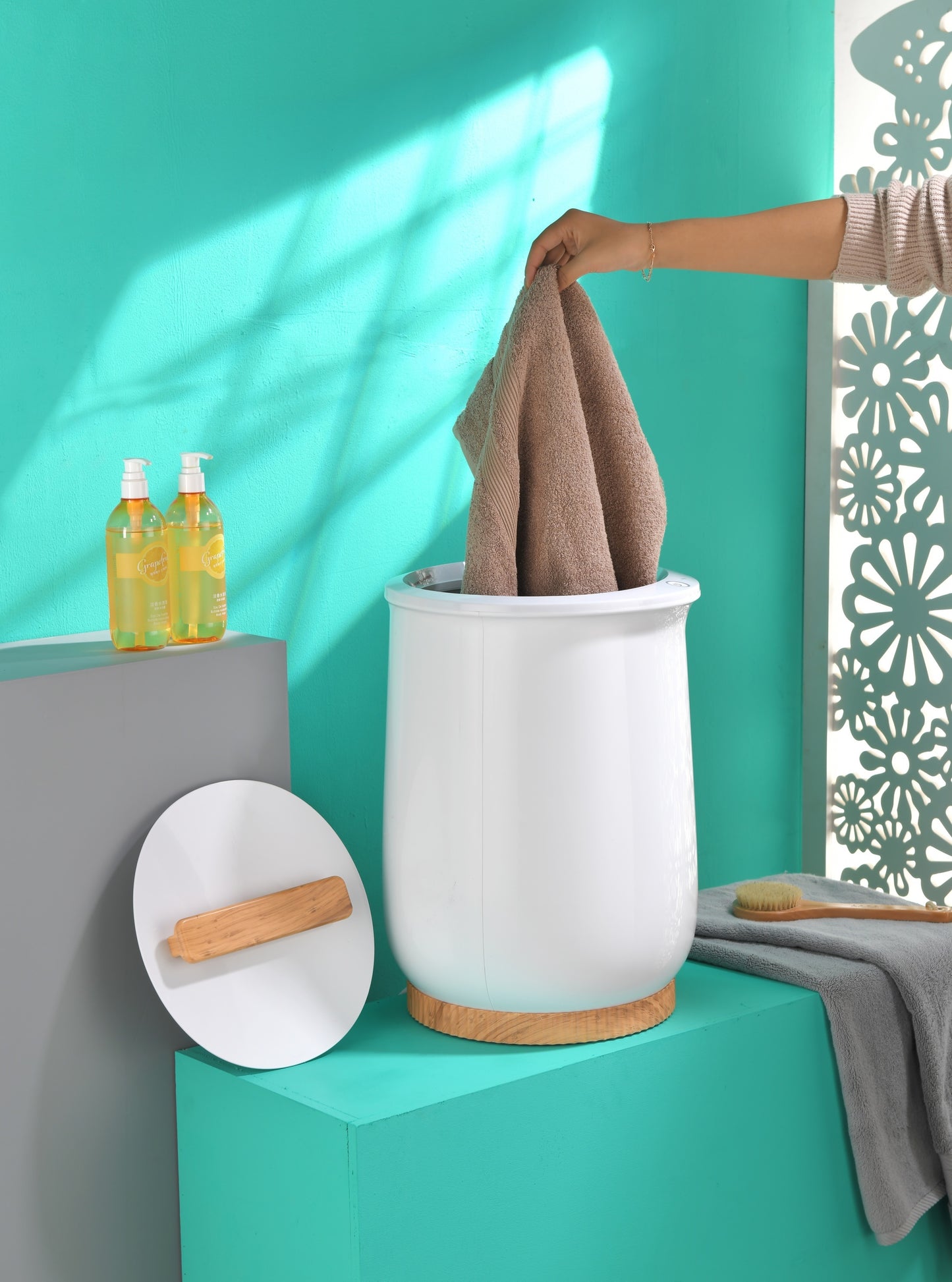 Bucket Style Towel Warmers