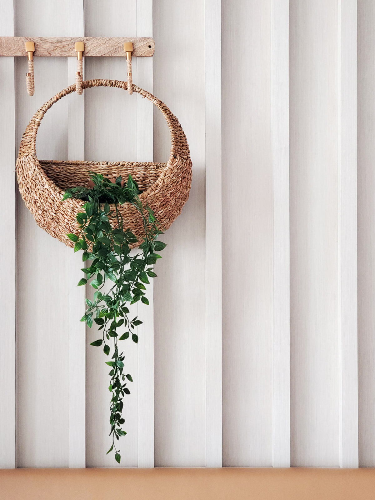 Savar Hanging Planter-1